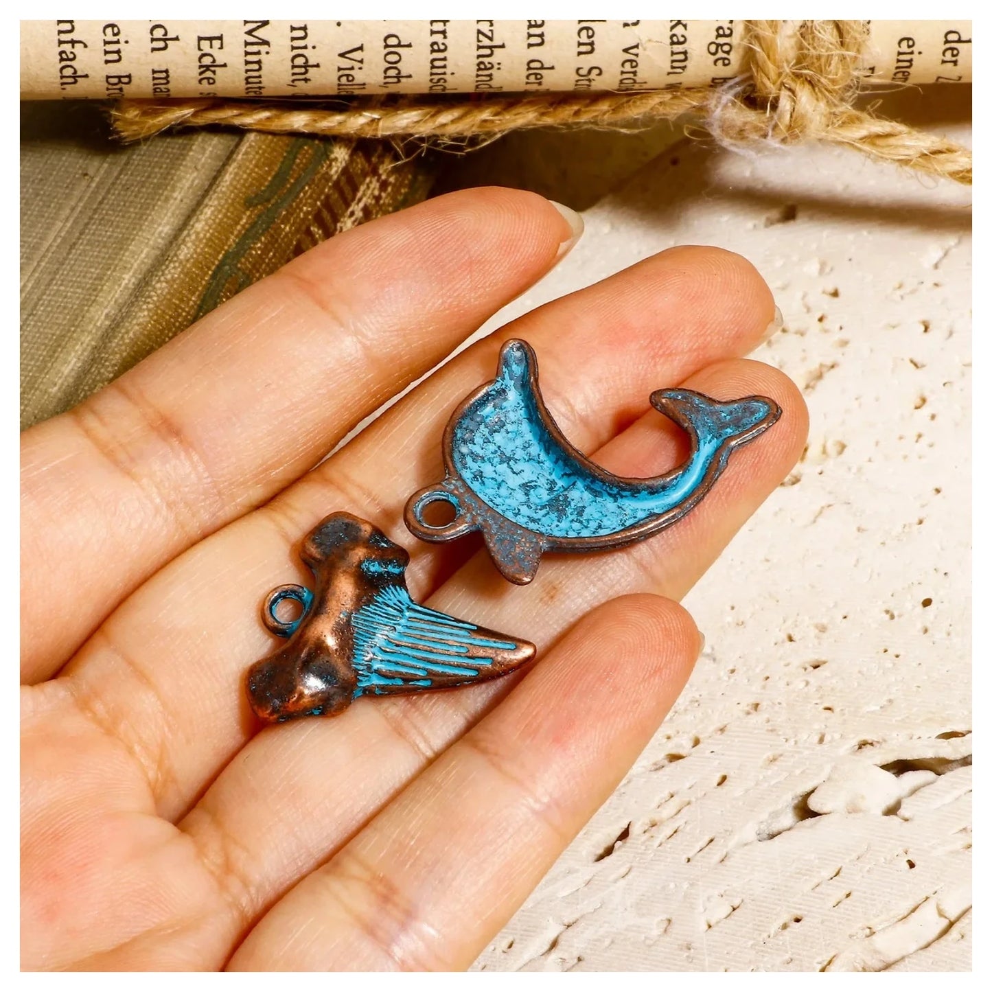 20pcs Vintage Ocean Jewelry Charms Antique Copper Blue Patina Pendants Fish Shell Pendants DIY Necklace Earrings Women Jewelry Findings