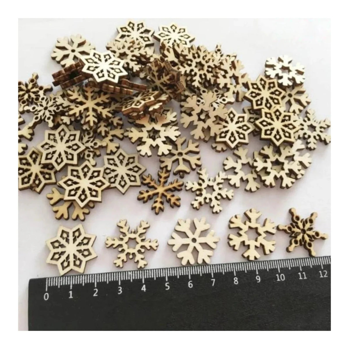 50pcs Natural Wood Craft Christmas Pendant Hanging Ornament Reindeer Xmas Tree Snowflakes New Year Decor Home Decorations