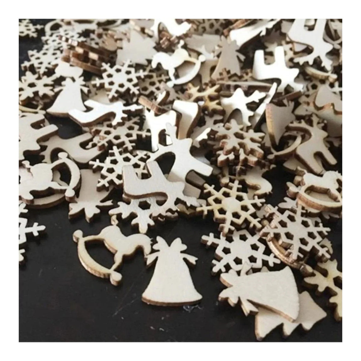50pcs Natural Wood Craft Christmas Pendant Hanging Ornament Reindeer Xmas Tree Snowflakes New Year Decor Home Decorations
