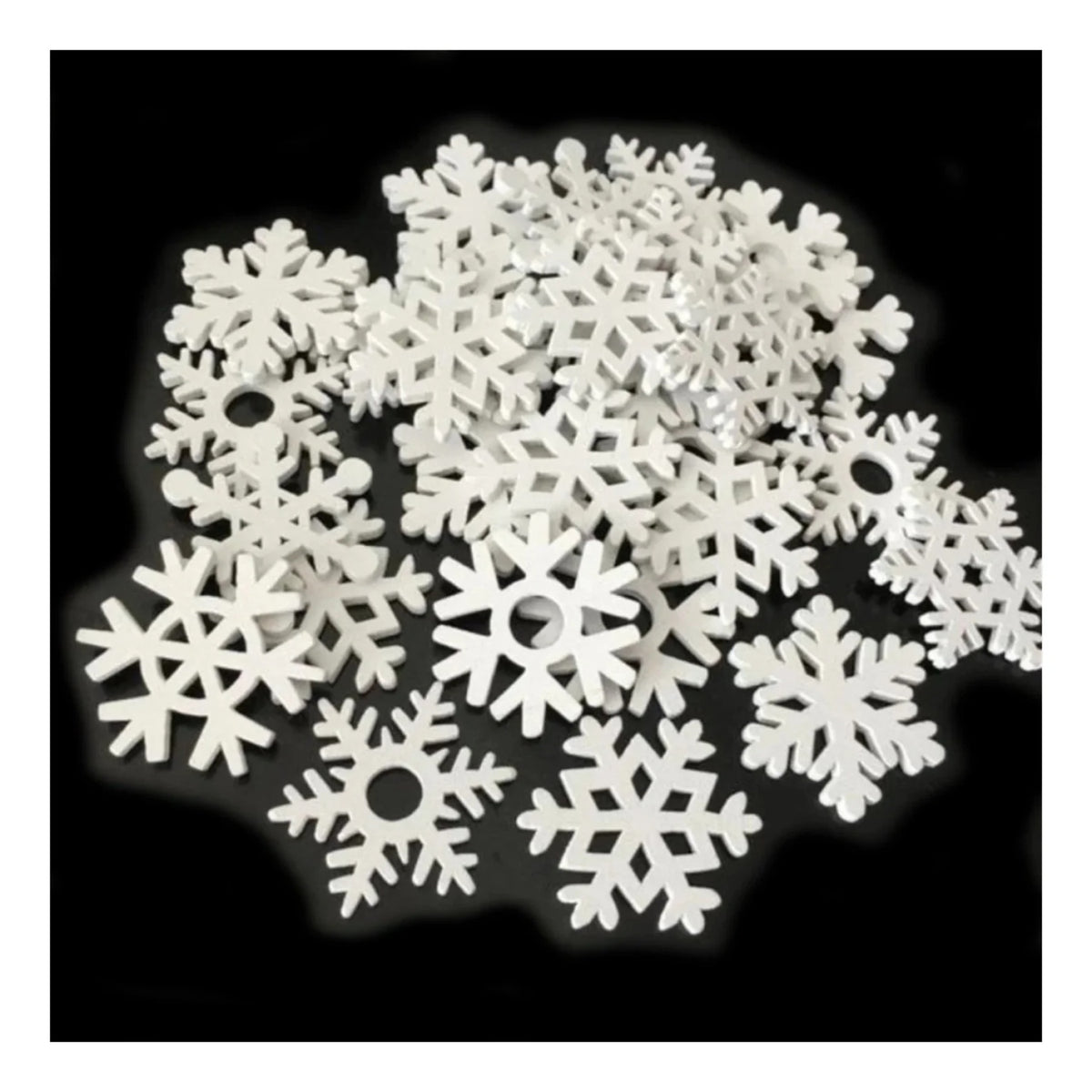 200pcs 3.5cm White Red Wooden Snowflakes Christmas Snow Craft Pendant Hanging Ornament Xmas New Year Decor Home Decorations