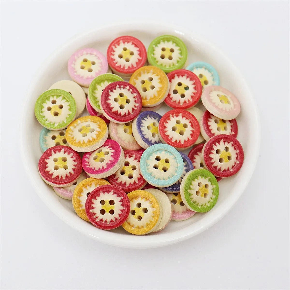 25pcs 4-Hole Flower Daisy Buttons Design Multicoloured 15mm Painted Edge