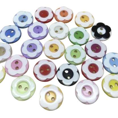 25Pcs 13Mm Flower Buttons 2 Hole Two Tone Sewing Dress Mixed White Clothing