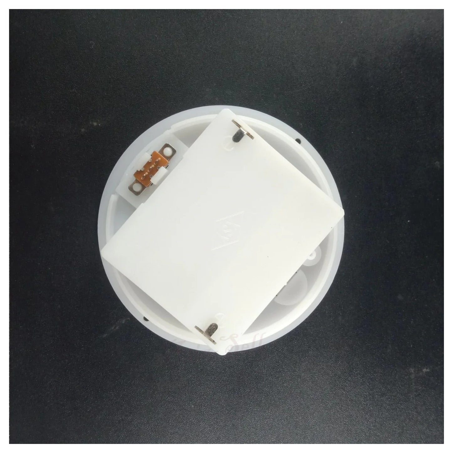 3Xaa White Round Battery Holder Panel Mount Case With Tabs Switch Lid Holders