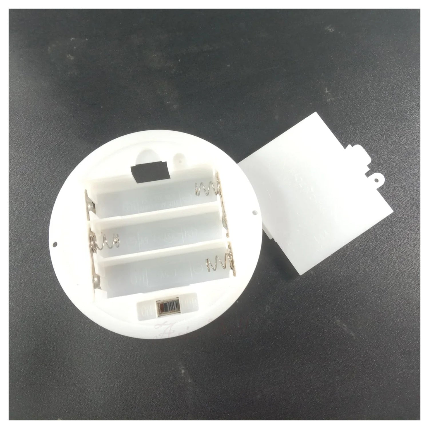 3Xaa White Round Battery Holder Panel Mount Case With Tabs Switch Lid Holders